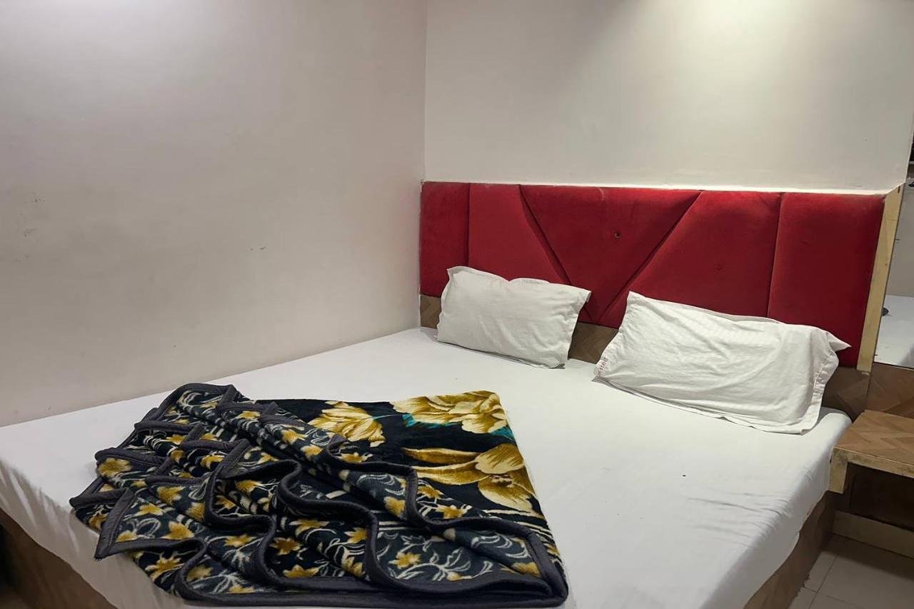 Shree Lodge Near New Delhi Railway Station, Paharganj Nova Deli Exterior foto